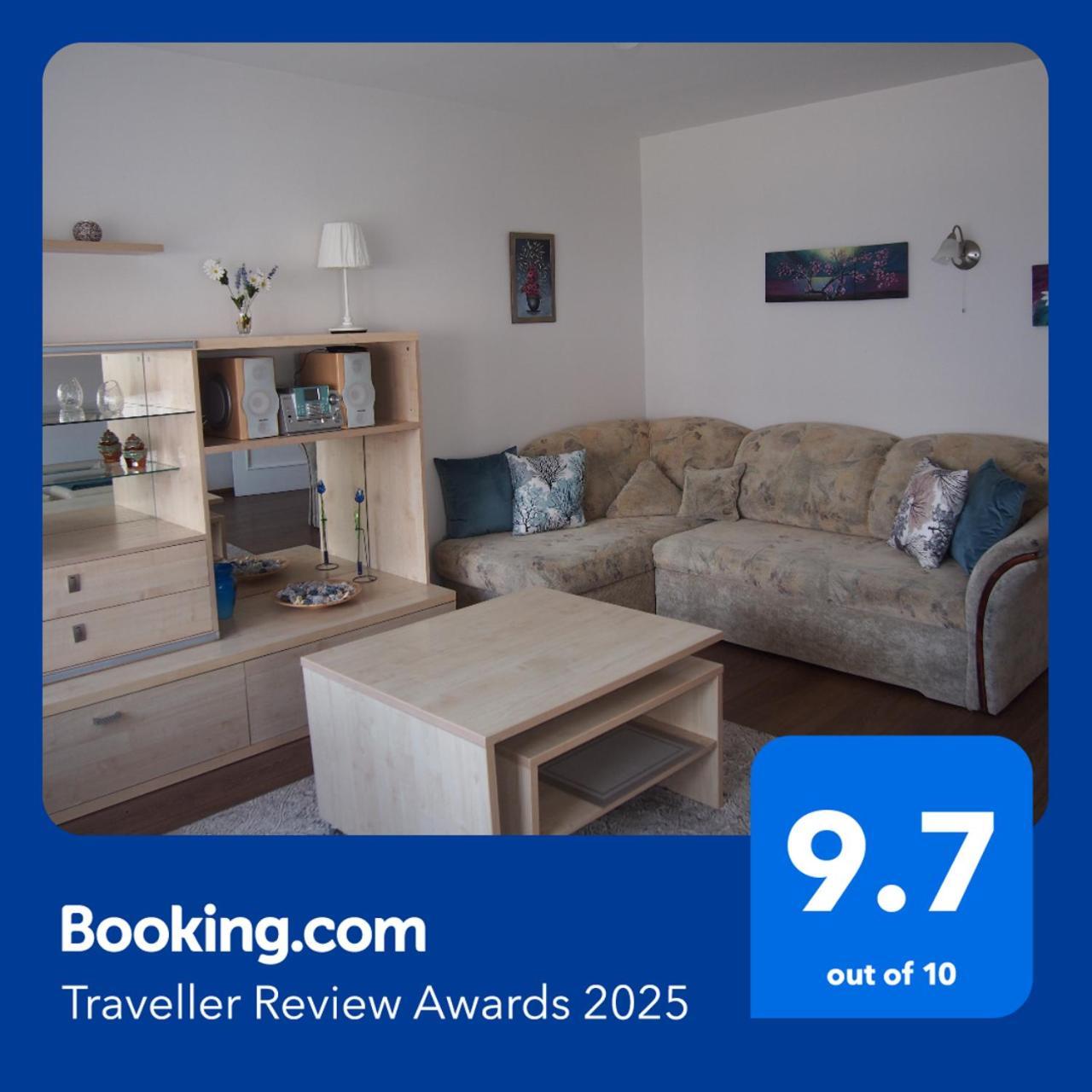 Santariskes Apartment Vilnius Ngoại thất bức ảnh