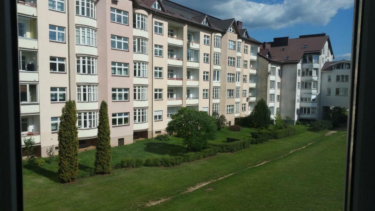 Santariskes Apartment Vilnius Ngoại thất bức ảnh